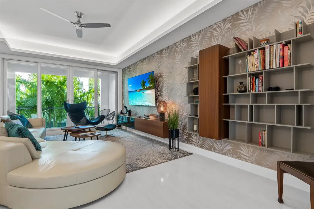 244 Garden Court Lauderdale By The Sea FL 33308