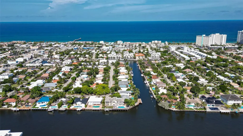 244 Garden Court Lauderdale By The Sea FL 33308