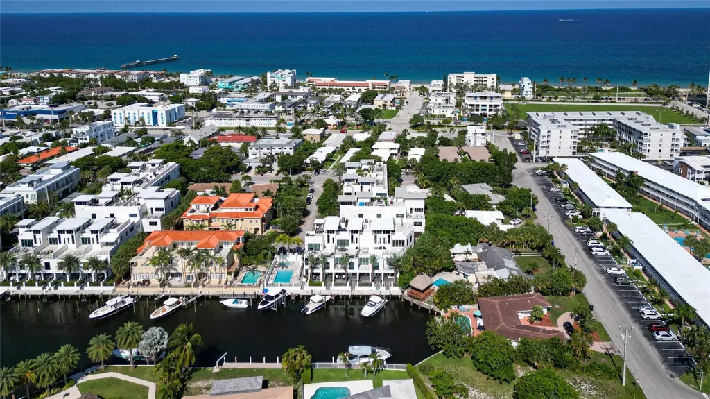 244 Garden Court Lauderdale By The Sea FL 33308