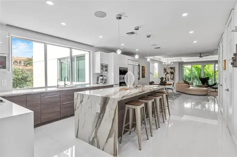 244 Garden Court Lauderdale By The Sea FL 33308