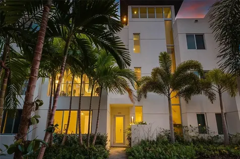 244 Garden Court Lauderdale By The Sea FL 33308