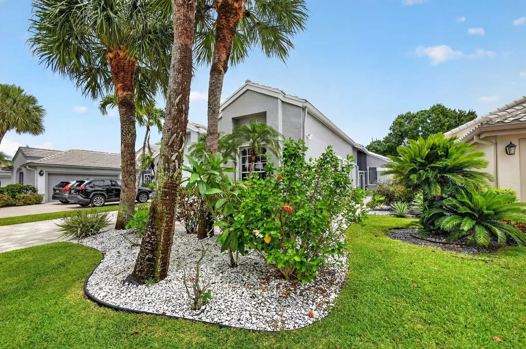 6400 3 Lakes Lane Boynton Beach FL 33437