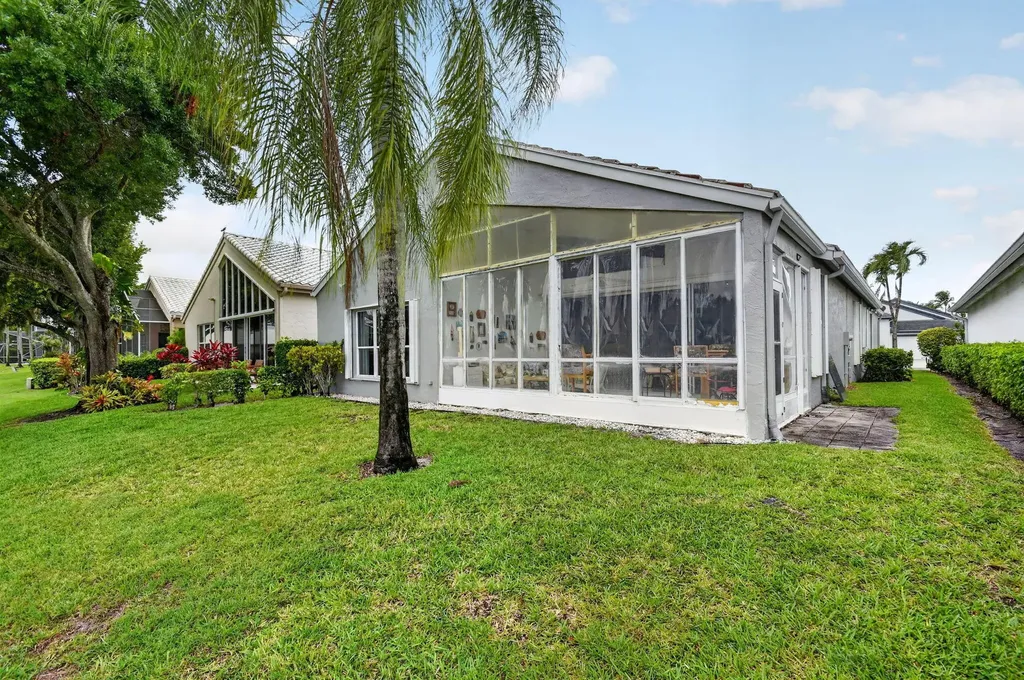 6400 3 Lakes Lane Boynton Beach FL 33437