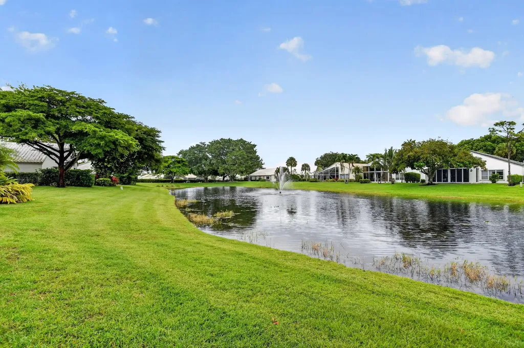 6400 3 Lakes Lane Boynton Beach FL 33437