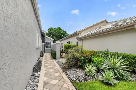 6400 Three Lakes Lane Boynton Beach FL 33437
