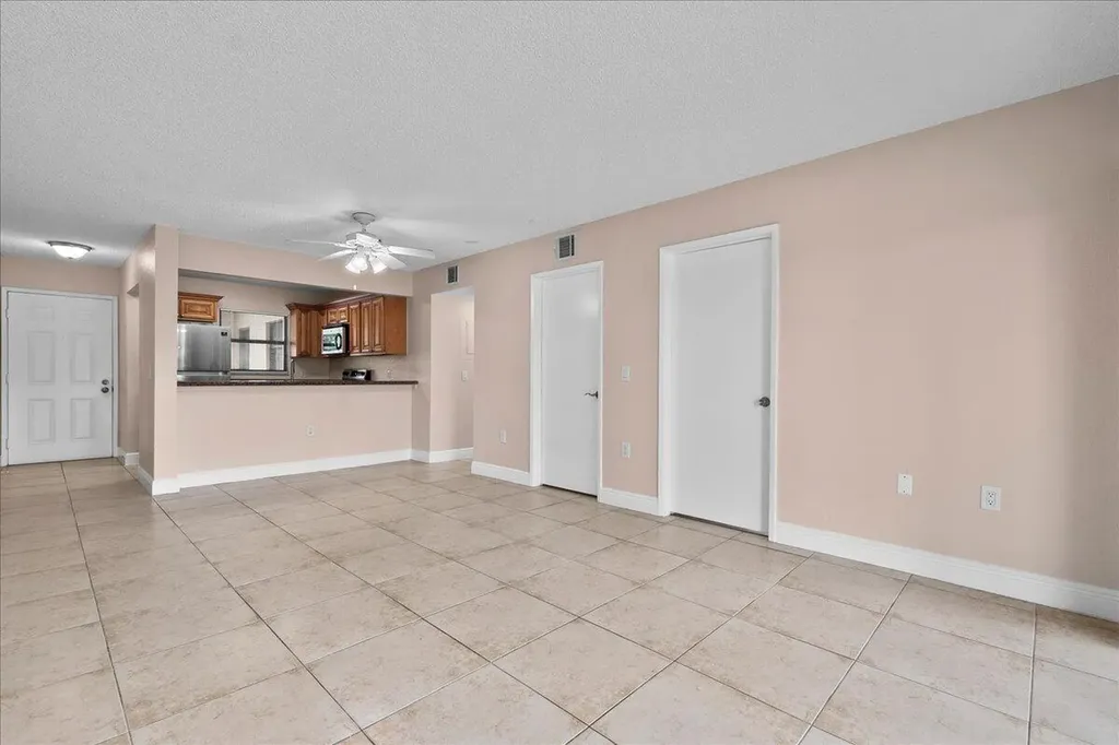 1524 Lake Crystal Drive Royal Palm Beach FL 33411