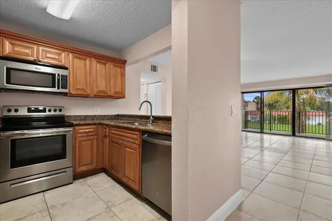 1524 Lake Crystal Drive Royal Palm Beach FL 33411