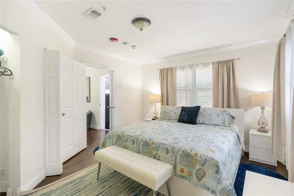 2625 NE 13th Court Fort Lauderdale FL 33304