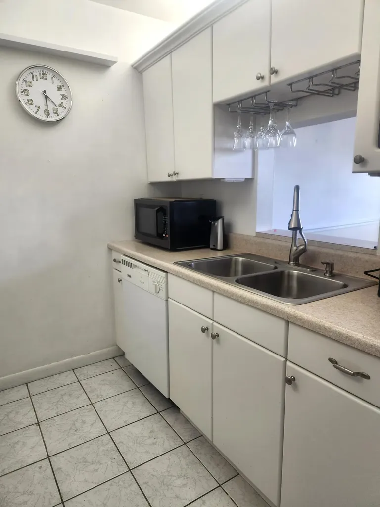250 NE 20th Street Boca Raton FL 33431