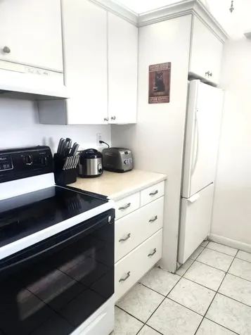 250 NE 20th Street Boca Raton FL 33431