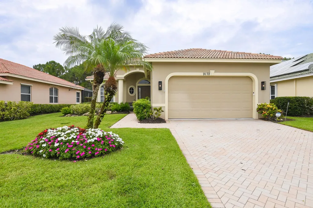 9172 Pumpkin Ridge Port St Lucie FL 34986