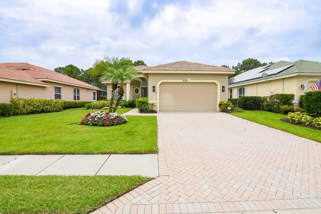 9172 Pumpkin Ridge Port St Lucie FL 34986