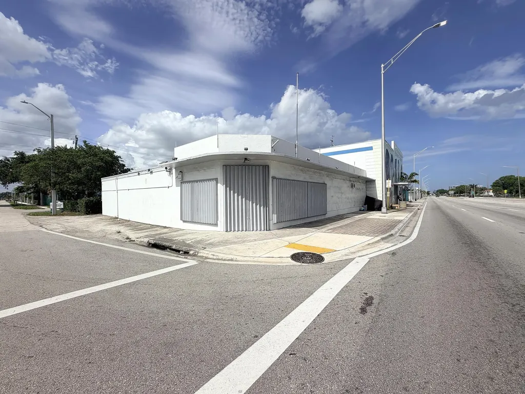 3045 W Broward Boulevard Fort Lauderdale FL 33312