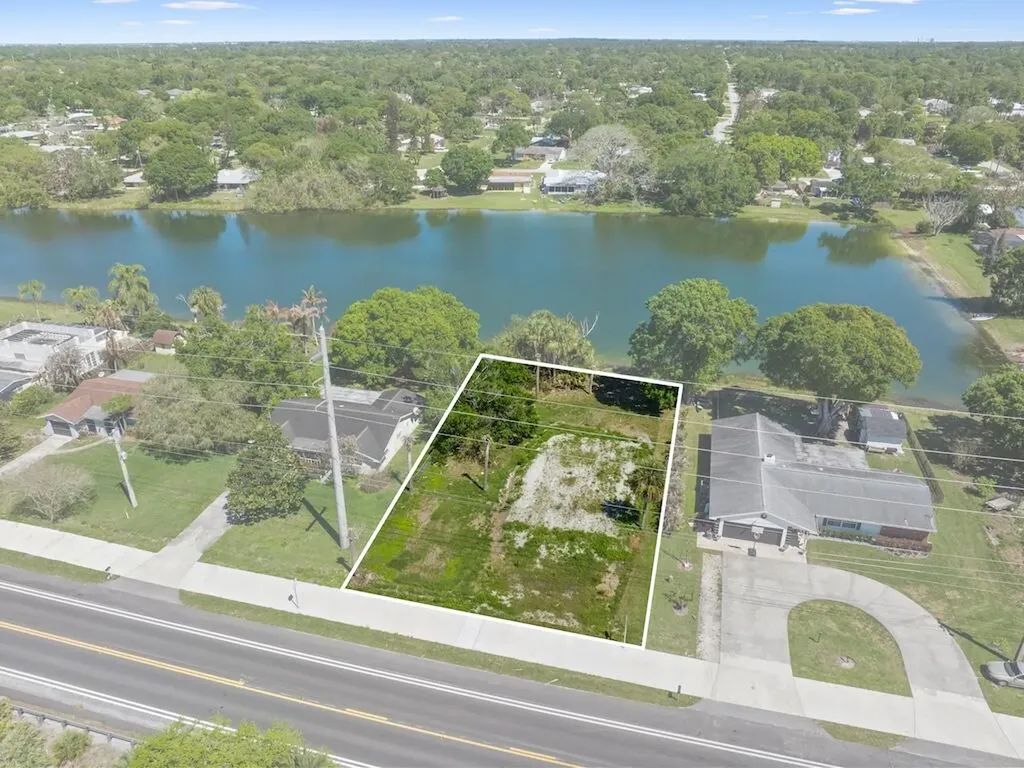 6204 Emerson Avenue Fort Pierce FL 34951