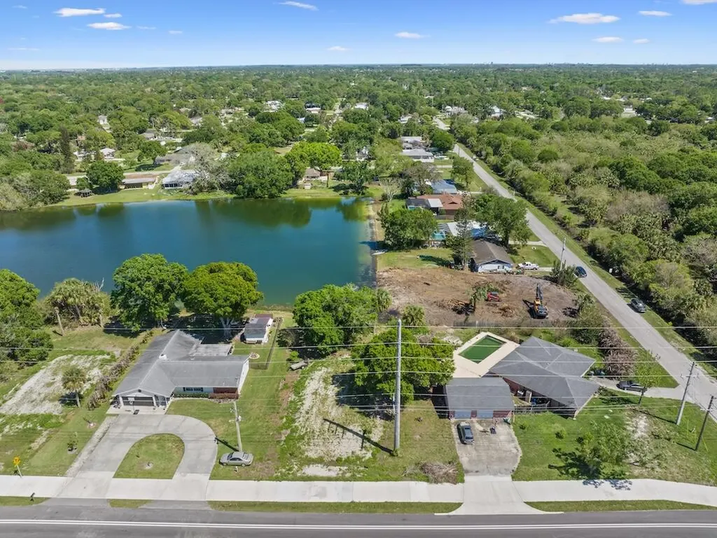 6204 Emerson Avenue Fort Pierce FL 34951