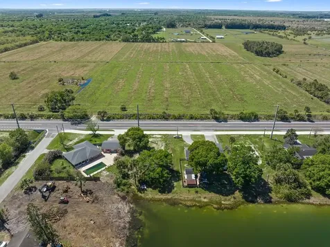 6204 Emerson Avenue Fort Pierce FL 34951