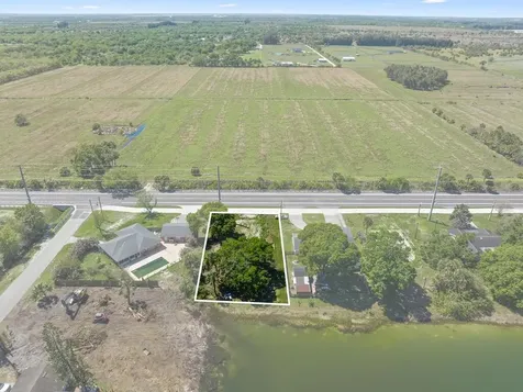 6204 Emerson Avenue Fort Pierce FL 34951