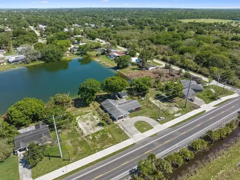 6208 Emerson Avenue Fort Pierce FL 34951