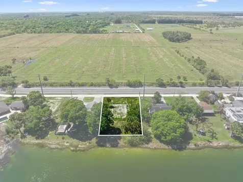6208 Emerson Avenue Fort Pierce FL 34951