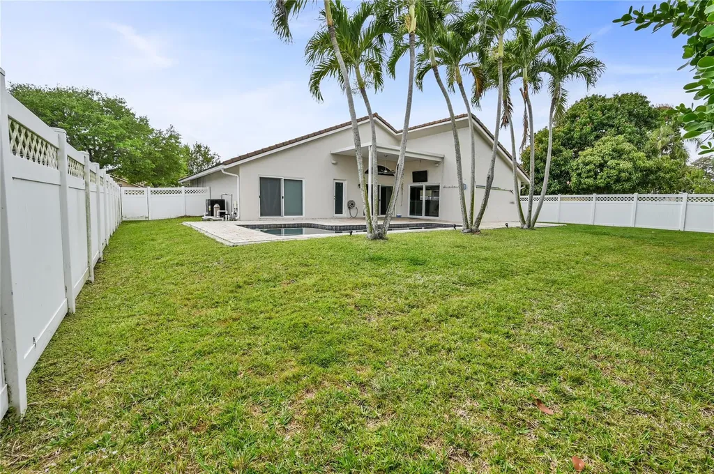 8949 NW 45th Court Coral Springs FL 33065