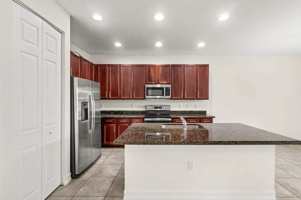 14018 Gold Tigereye Trail Delray Beach FL 33446