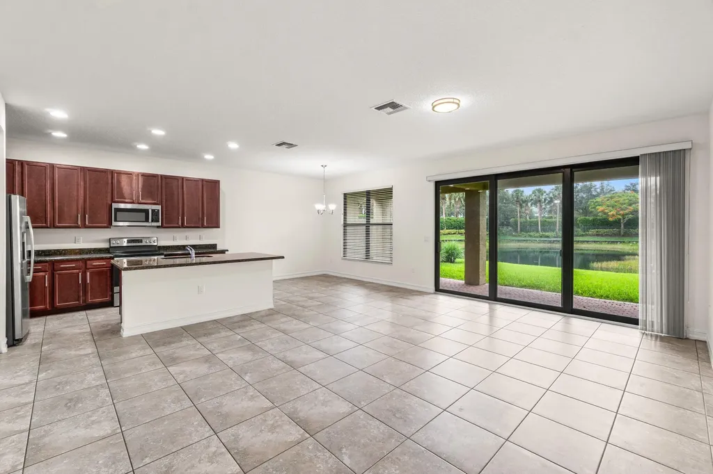 14018 Gold Tigereye Trail Delray Beach FL 33446