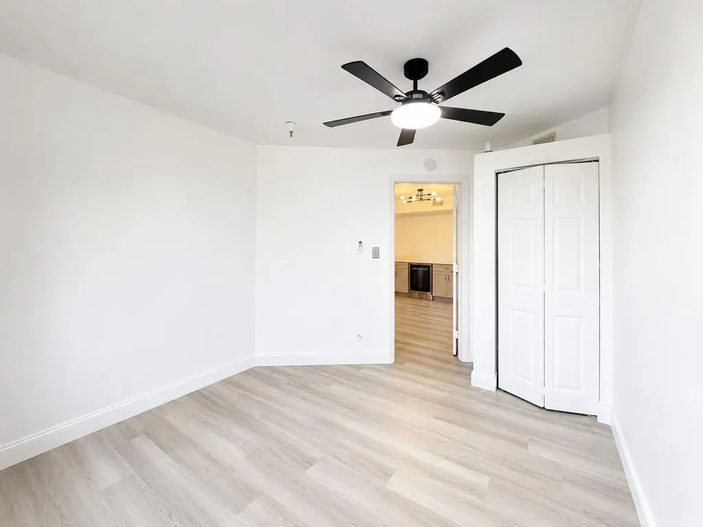 117 Yacht Club Way Hypoluxo FL 33462