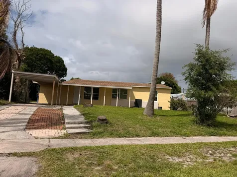 1604 Zephyr Avenue Fort Pierce FL 34982