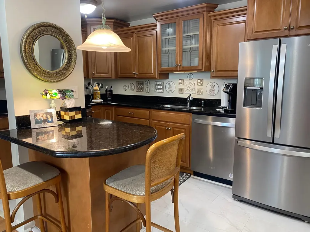 1 Royal Palm Way Boca Raton FL 33432