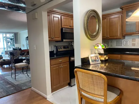 1 Royal Palm Way Boca Raton FL 33432