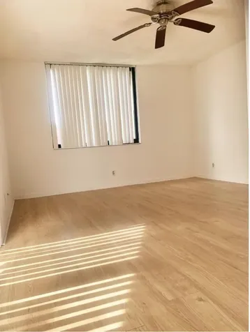 3915 Victoria Drive NE West Palm Beach FL 33406