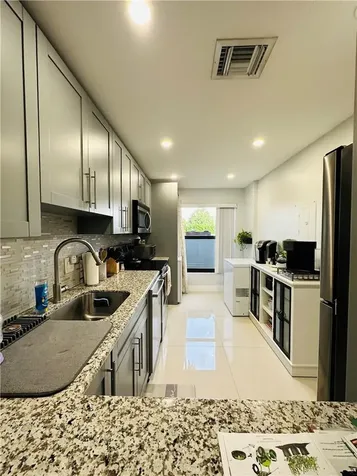 1168 NW 97th Avenue Pembroke Pines FL 33024