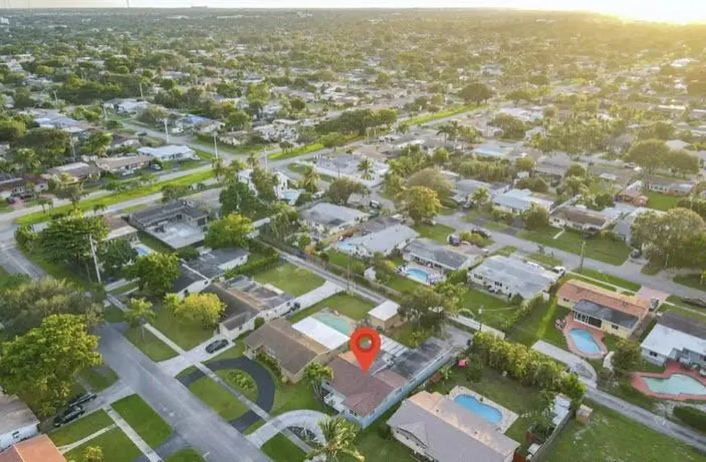 2200 N 47th Avenue Hollywood FL 33021