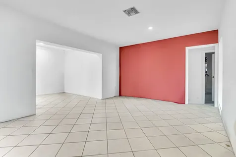 2200 N 47th Avenue Hollywood FL 33021