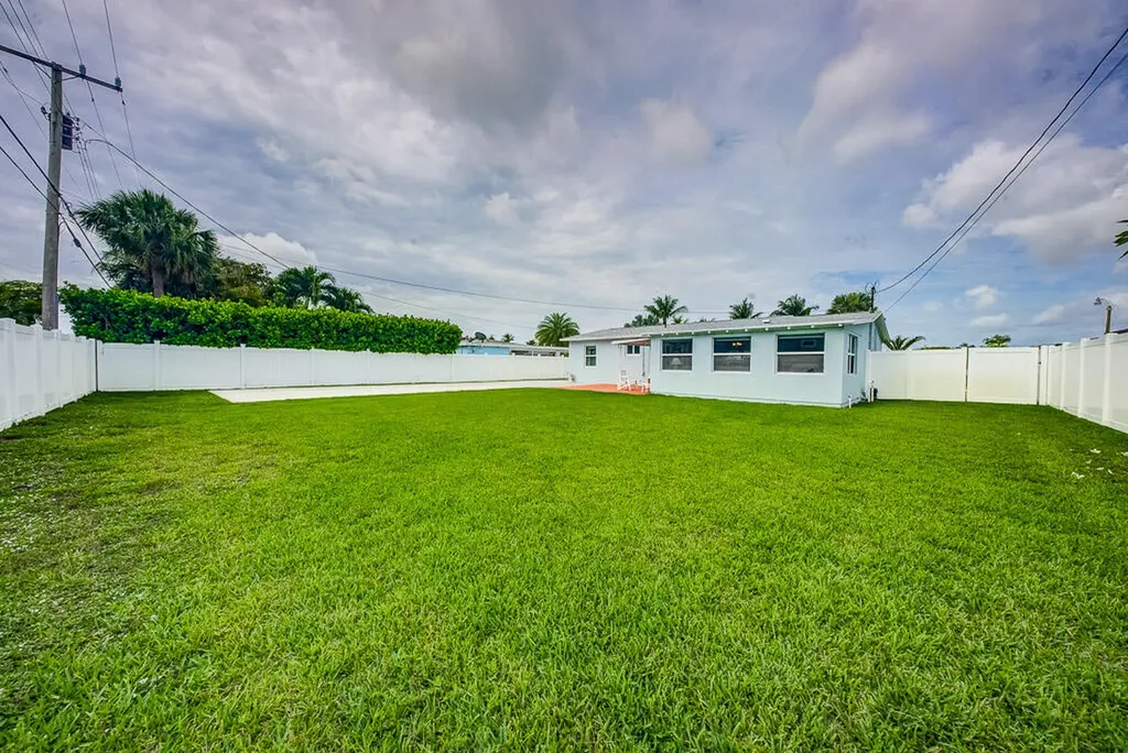 648 Eastwind Drive North Palm Beach FL 33408