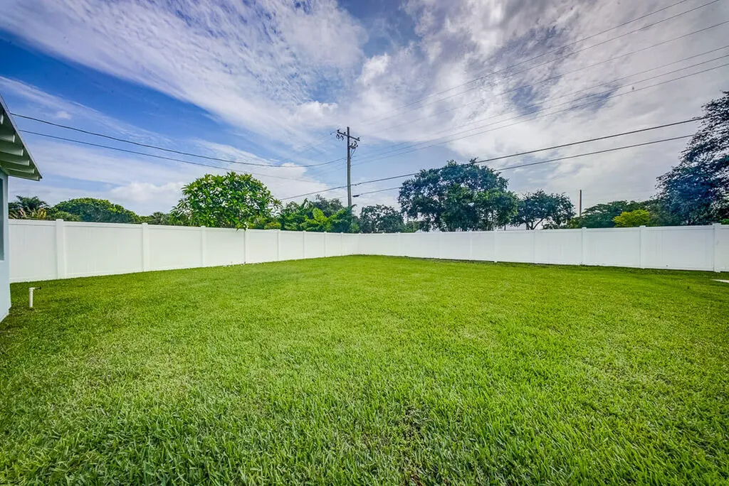 648 Eastwind Drive North Palm Beach FL 33408