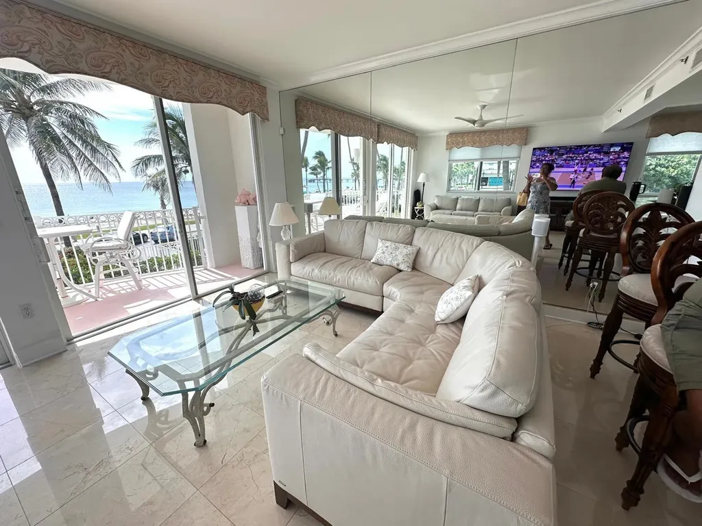 233 SE 21st Avenue Deerfield Beach FL 33441