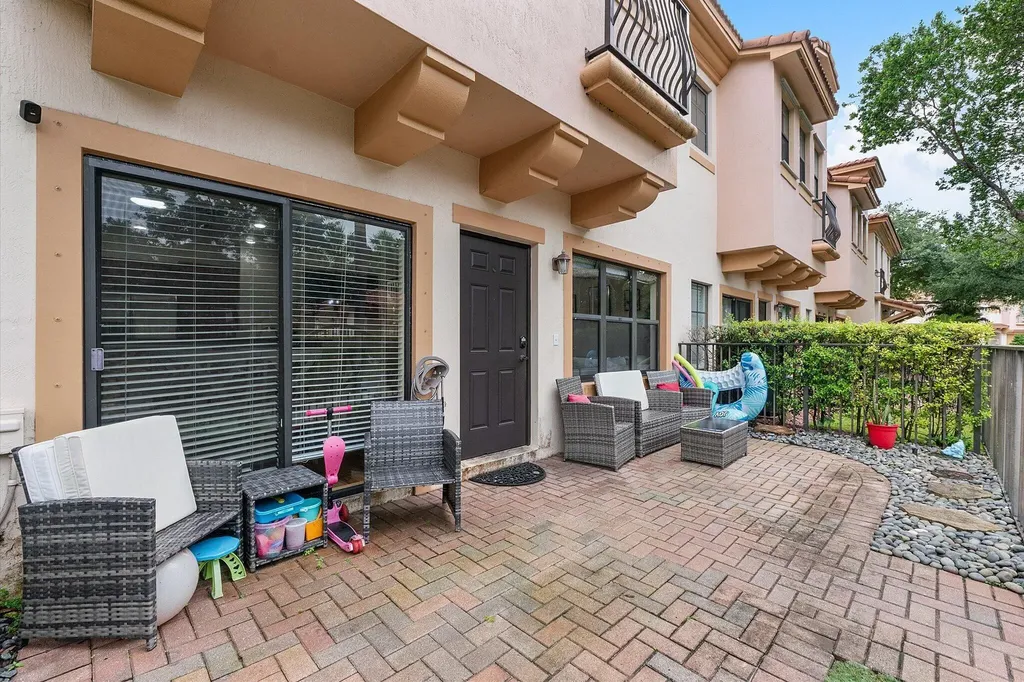 4755 Cypress Street Coconut Creek FL 33073