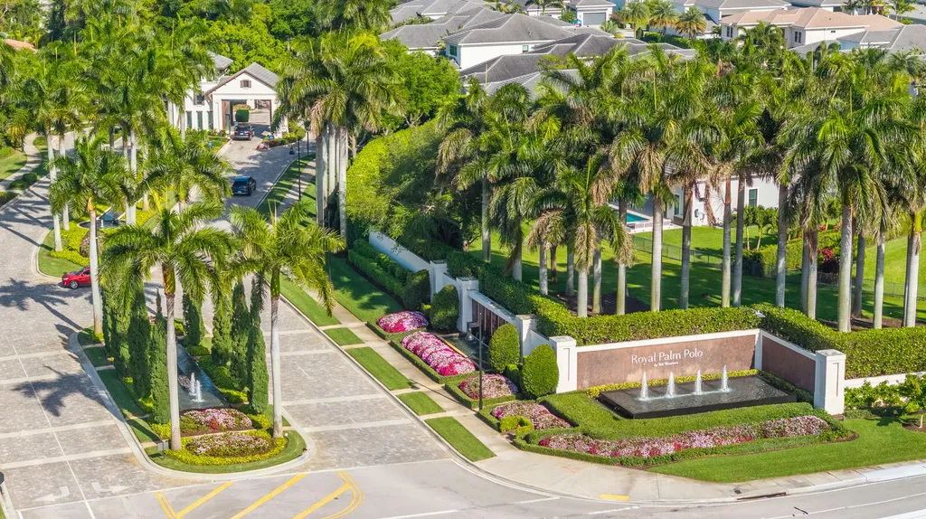6903 NW 28th Avenue Boca Raton FL 33496