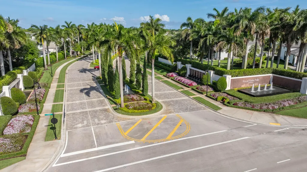 6903 NW 28th Avenue Boca Raton FL 33496