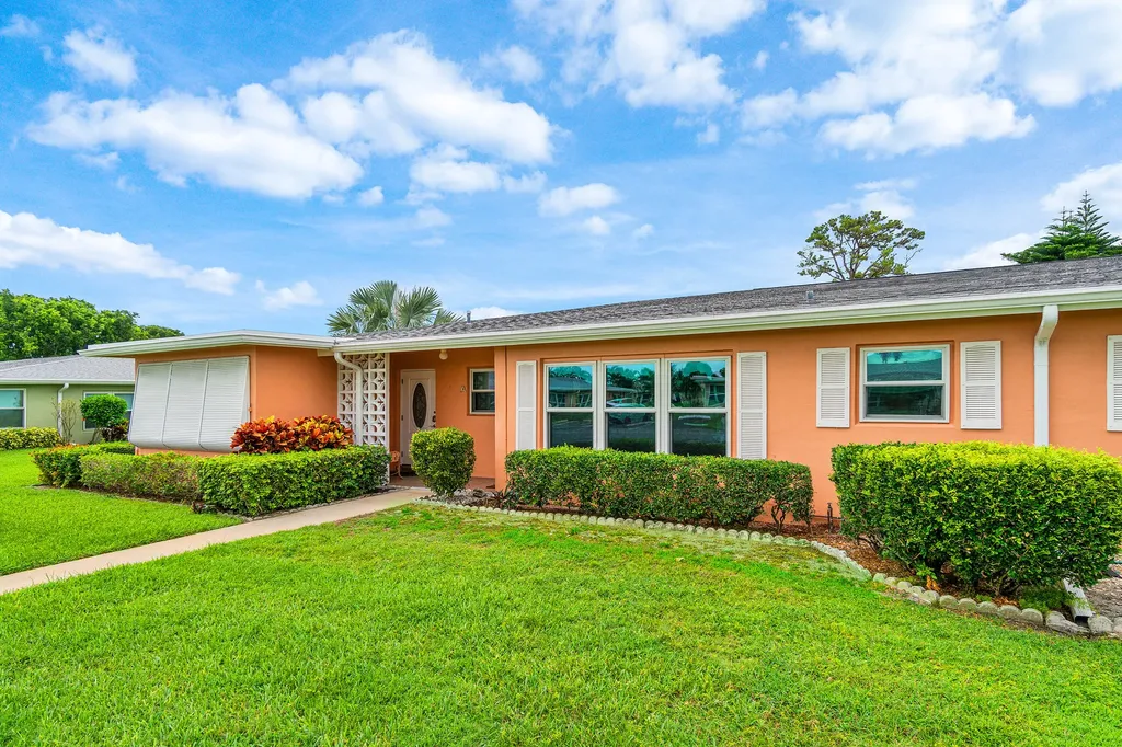 180 N High Point Boynton Beach FL 33435