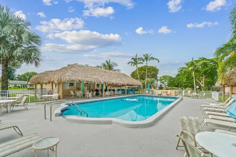 180 High Point Boynton Beach FL 33435
