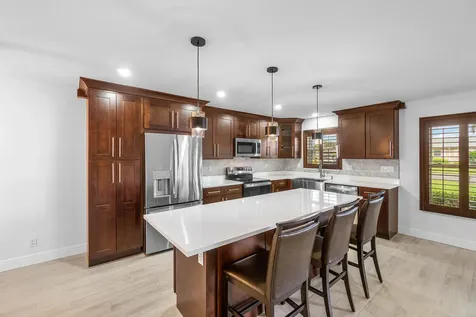 180 N High Point Boynton Beach FL 33435