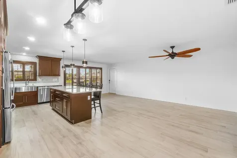 180 High Point Boynton Beach FL 33435