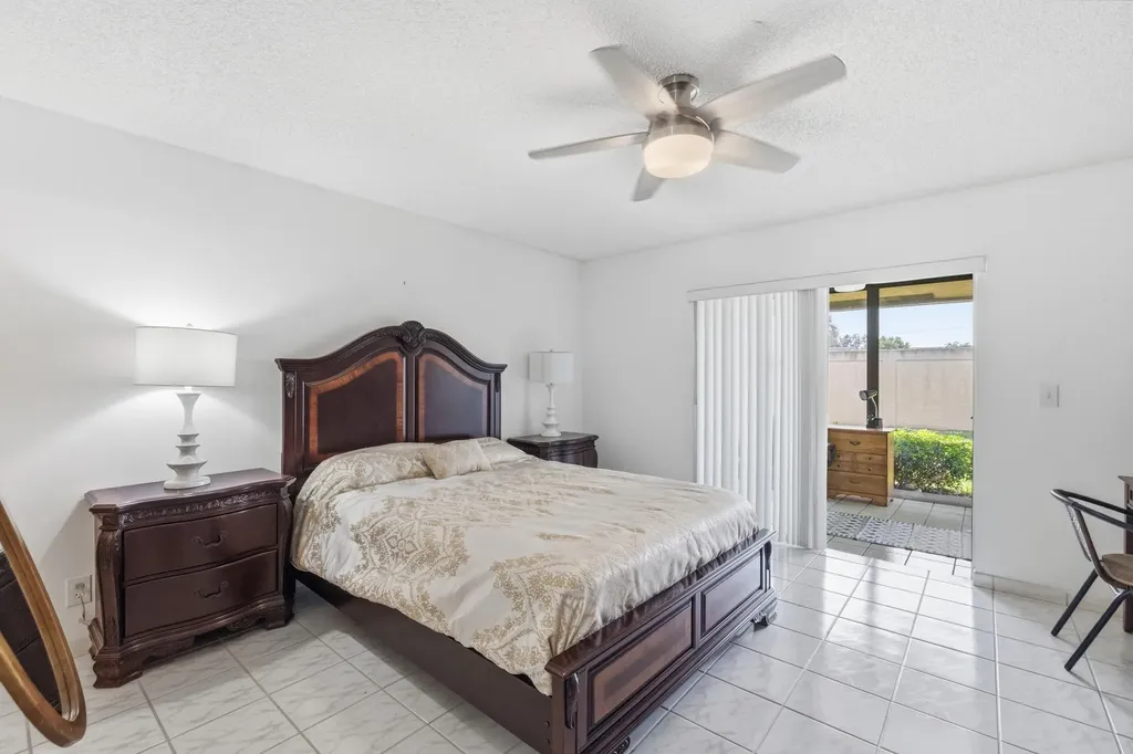 8128 Summerbreeze Lane Boca Raton FL 33496