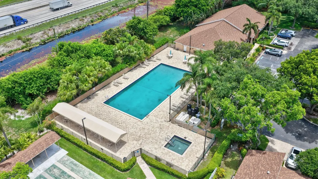 8128 Summerbreeze Lane Boca Raton FL 33496