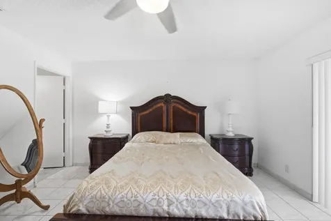 8128 Summerbreeze Lane Boca Raton FL 33496