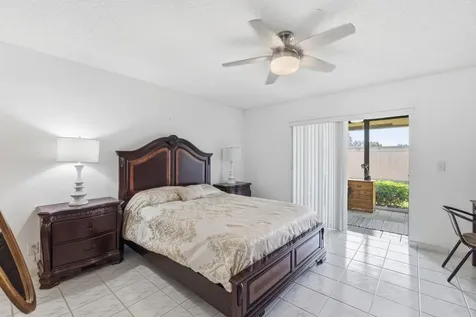 8128 Summerbreeze Lane Boca Raton FL 33496