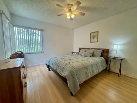 8128 Summerbreeze Lane Boca Raton FL 33496
