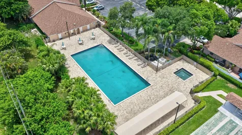 8128 Summerbreeze Lane Boca Raton FL 33496